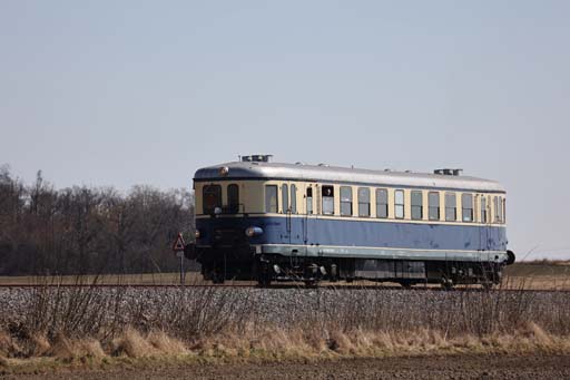 Triebwagen 5042.14 am Schweinbarter Kreuz